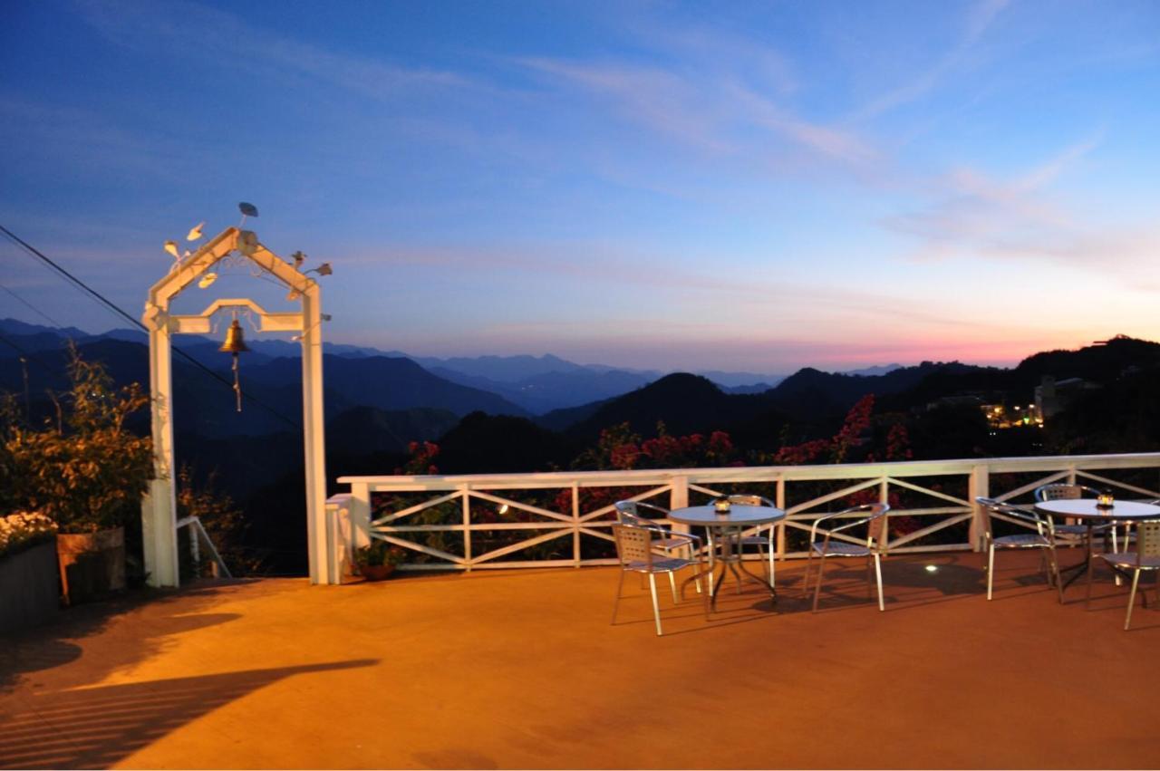 Alishan Tea Garden B&B Fenchihu Exterior photo